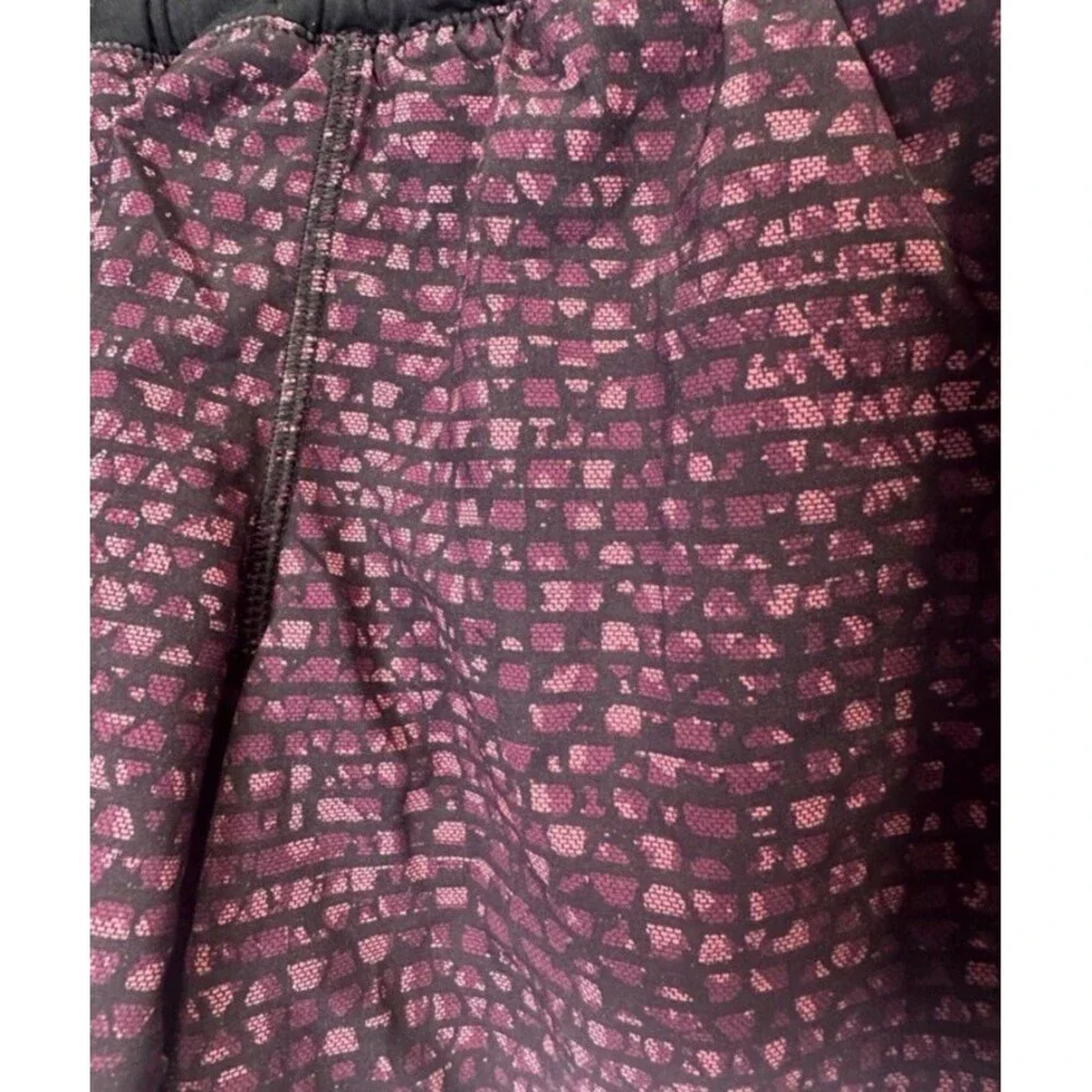 Lululemon BUNDLE OF  2  Tracker Short IV (4-way Stretch 4